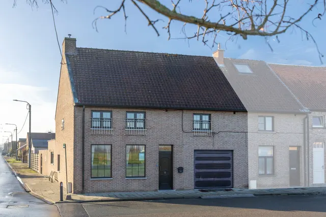Huis te koop in Eeklo – 1/10