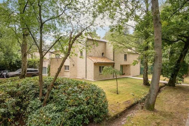 Villa à vendre à Kapellen – 1/10