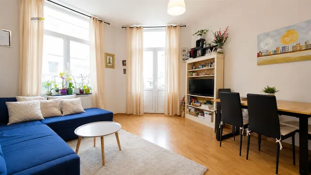 Apartment for sale in Etterbeek – 1/6