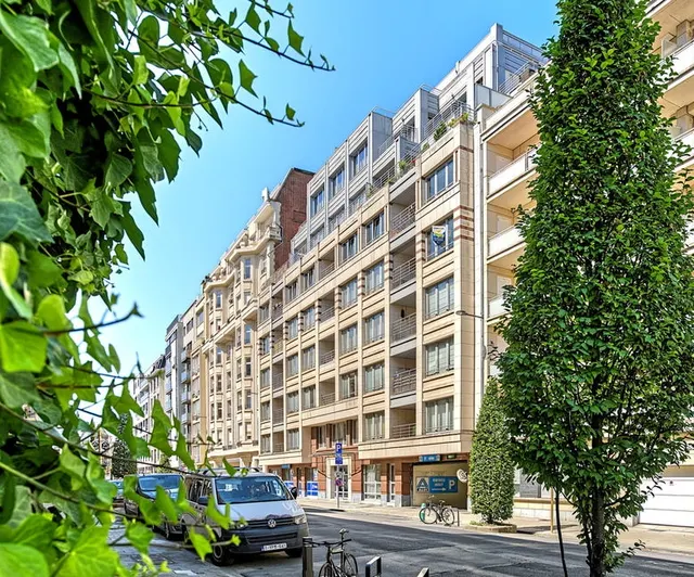 Appartement à louer à Saint-Gilles – 1/7