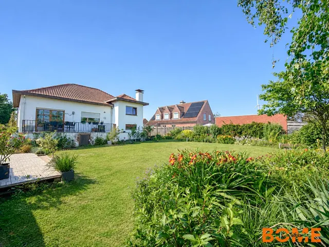 Villa te huur in Eeklo – 1/10