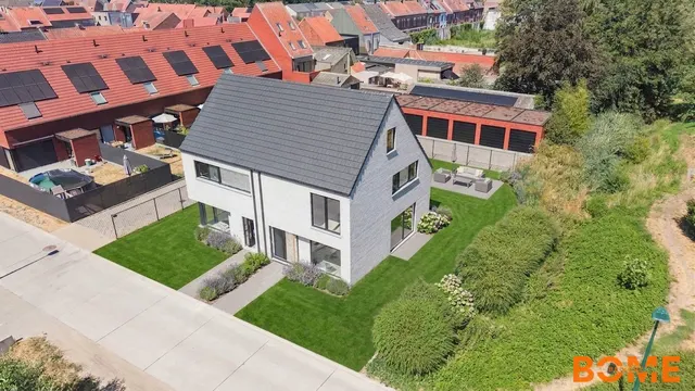 Huis te koop in Eeklo – 1/10