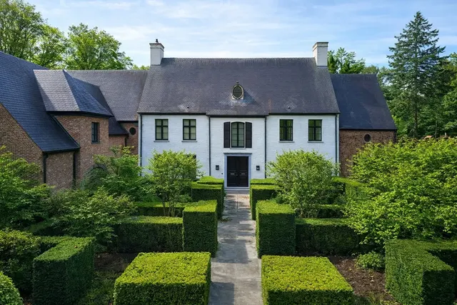 Huis te koop in Schilde – 1/10