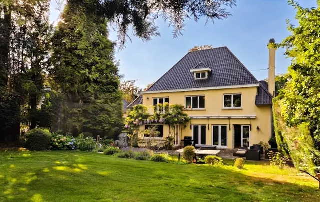Maison à louer à Uccle – 1/10