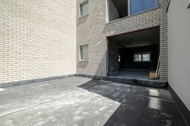 Appartement te koop in Seraing – 1/10