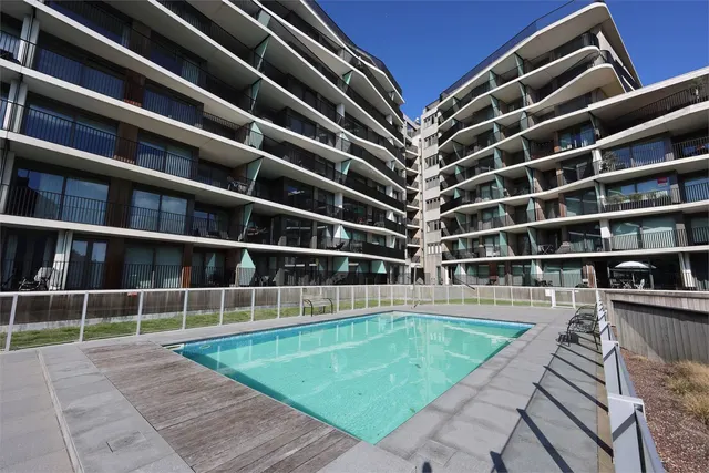 Appartement te koop in Oostende – 1/10
