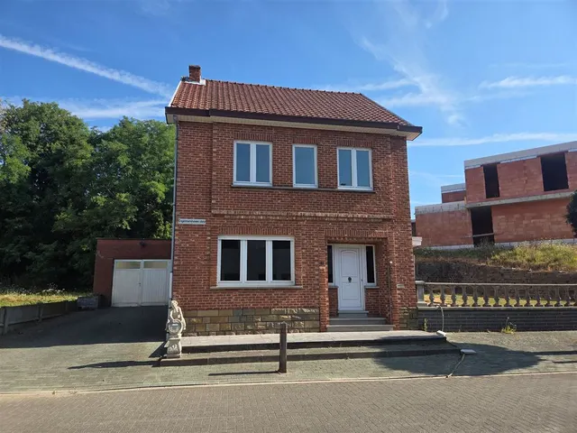 Huis te koop in Sint-Truiden – 1/10