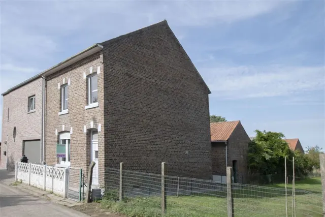 Huis te koop in Heers – 1/10