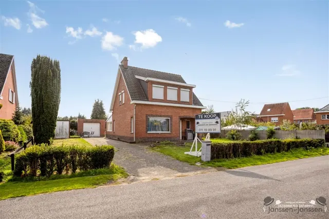 Huis te koop in Balen – 1/10