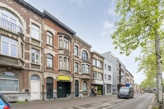 Huis te koop in Mortsel – 1/10