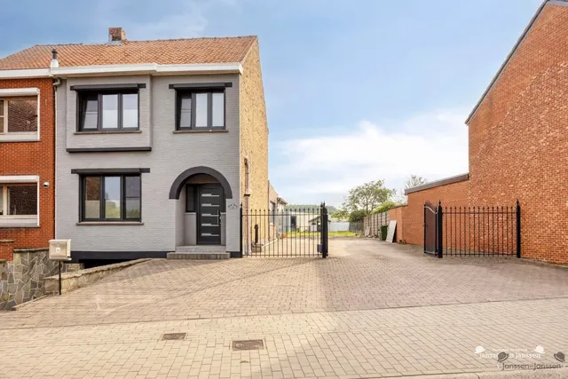 Huis te koop in Tongeren-borgloon – 1/10