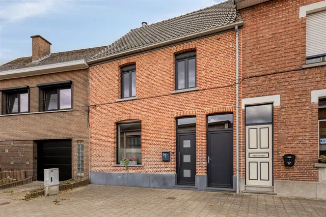 Huis te koop in Puurs – 1/10