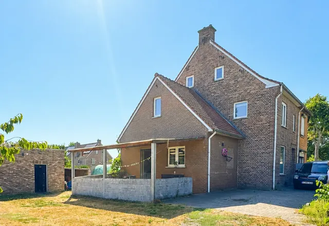 Woning te koop in Genk – 1/10