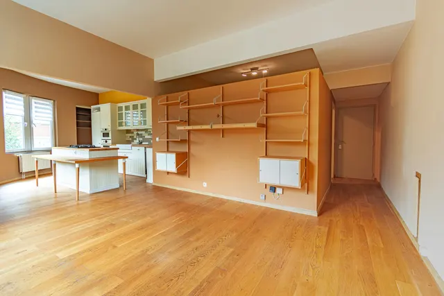 Appartement te koop in Molenbeek-Saint-Jean – 1/5