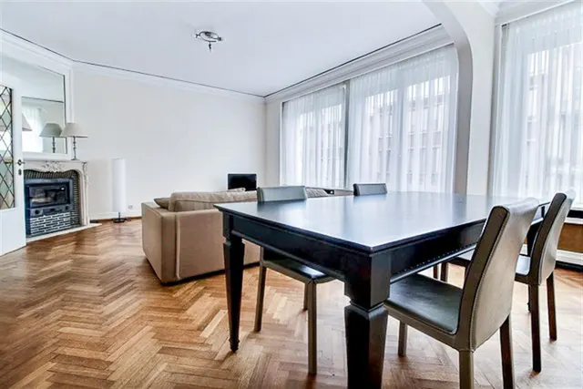 Appartement à louer à Ixelles – 1/5