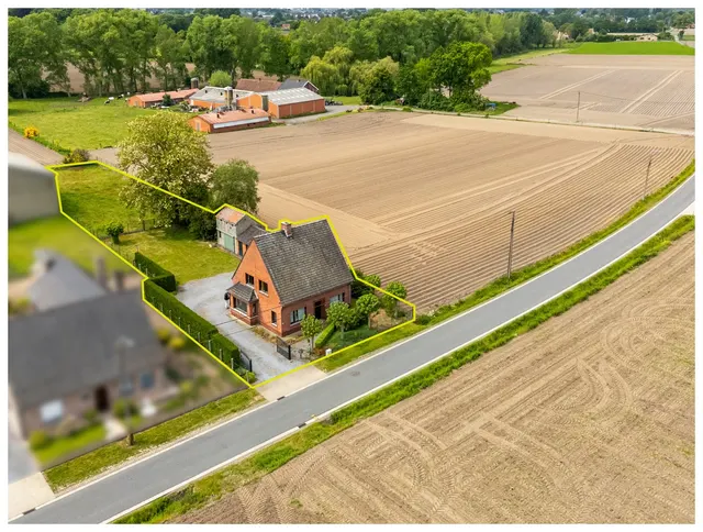 Huis te koop in Olsene – 1/10