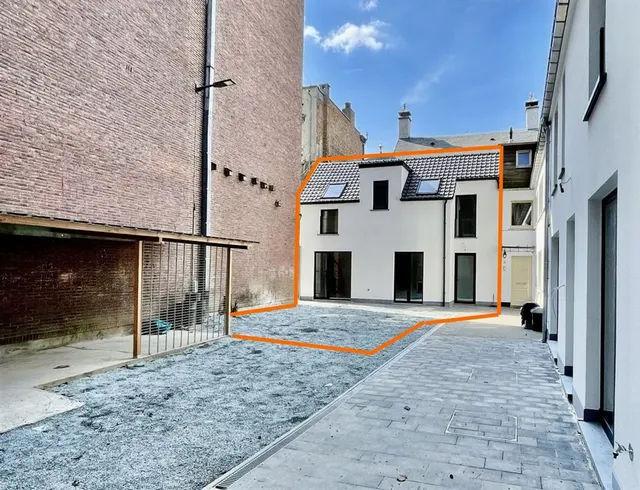 Maison à louer à Antwerpen – 1/10