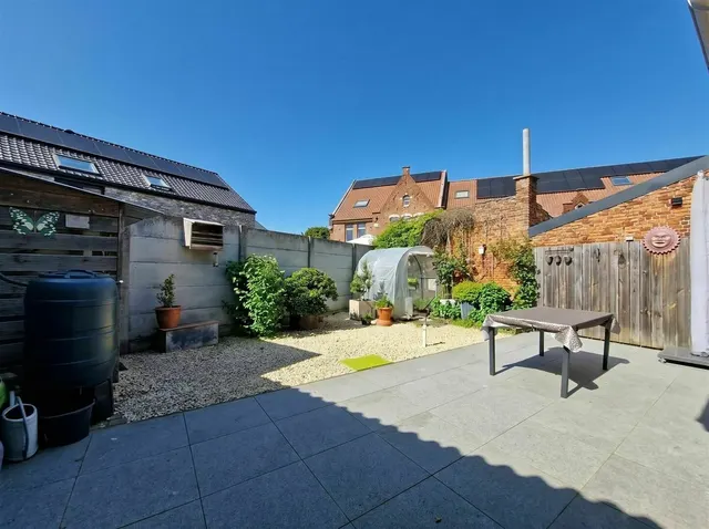 Huis te koop in Wakkerzeel – 1/10