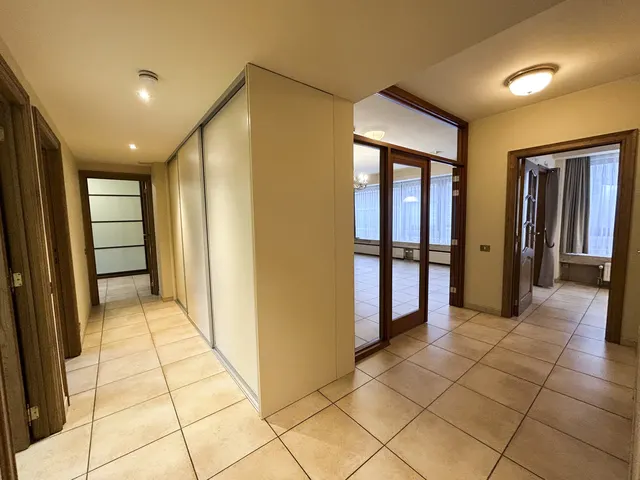 Appartement à vendre à Sint-Truiden – 1/12