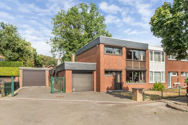 Huis à vendre à Genk – 1/10