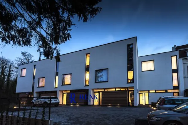 Huis te koop in Uccle – 1/10