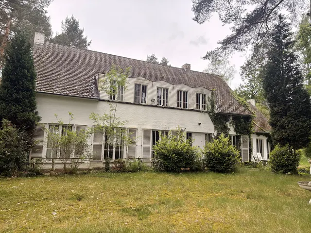 Villa te koop in Maasmechelen – 1/10