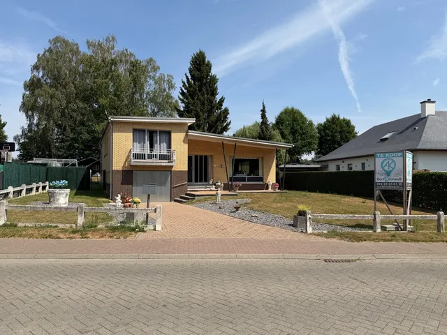 Huis te koop in Wellen – 1/10