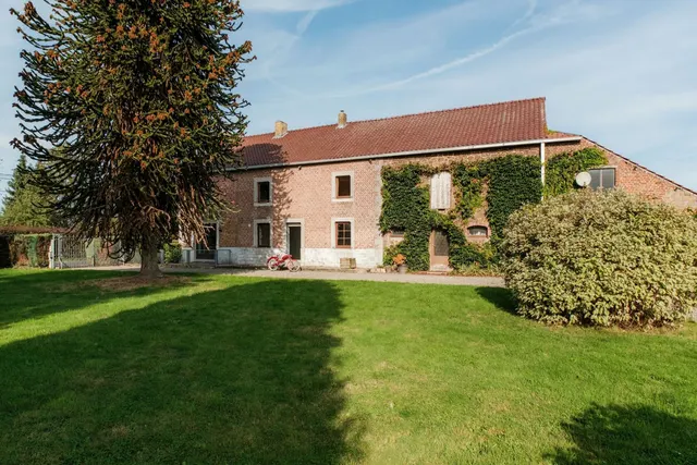Huis te koop in Profondeville – 1/10