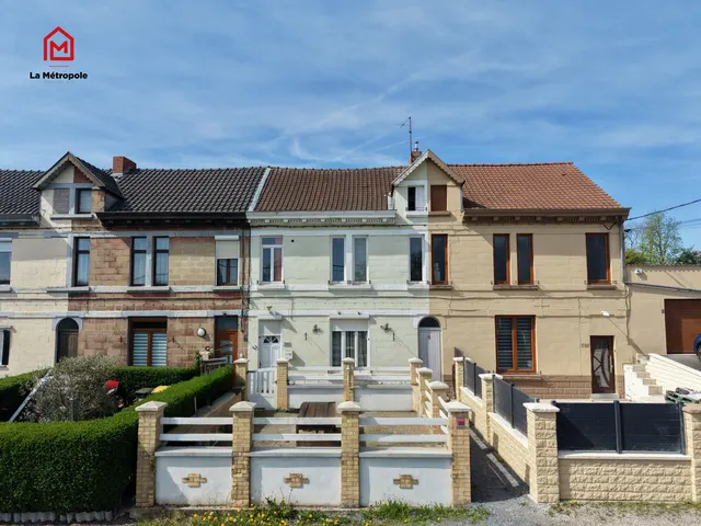 Huis te koop in Erquelinnes – 1/10