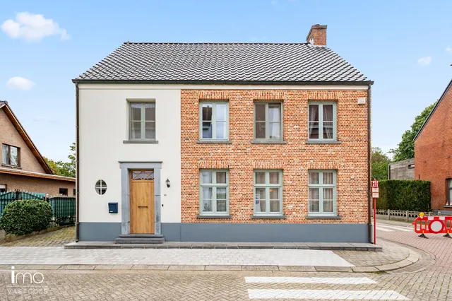 Huis te koop in Zandhoven – 1/10