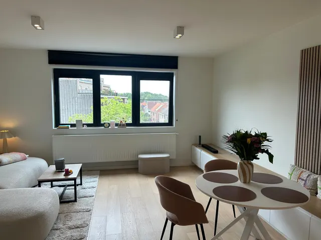 Appartement te koop in Brasschaat – 1/10