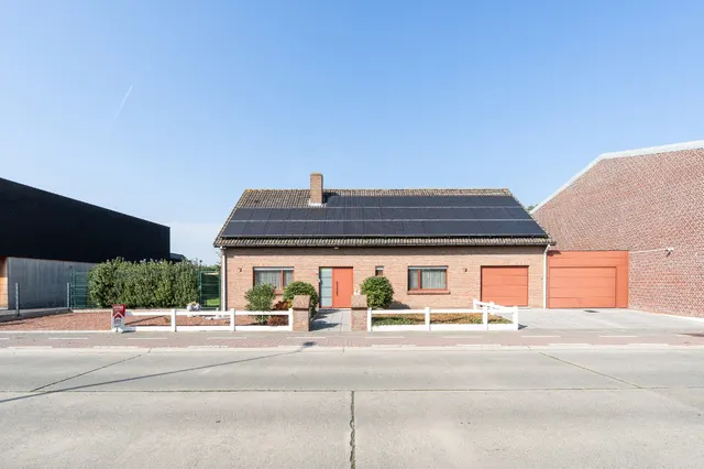 Huis te koop in Sint Eloois Vijve – 1/10