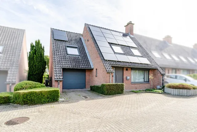 House for sale in Temse – 1/10