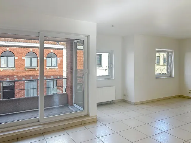 Appartement te huur in Oostrozebeke – 1/10