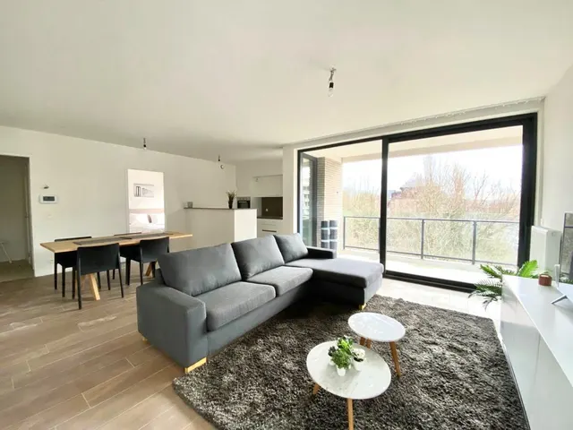 Appartement à louer à Woluwe-Saint-Lambert – 1/6