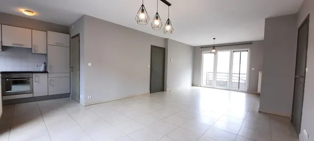 Appartement te koop in Court-Saint-Etienne – 1/10
