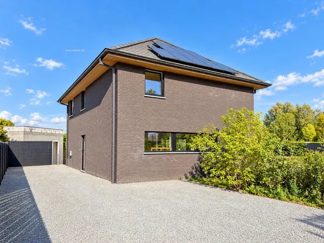 Villa te koop in Kruisem – 1/10