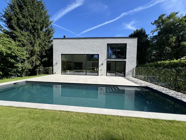 Maison à vendre à Uccle – 1/18