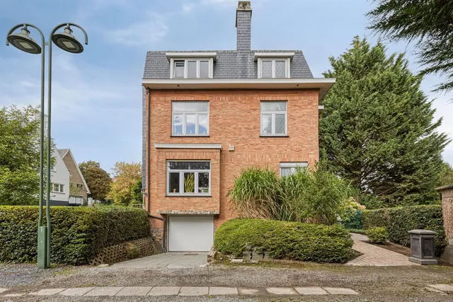 Huis te koop in Berchem-Sainte-Agathe – 1/10
