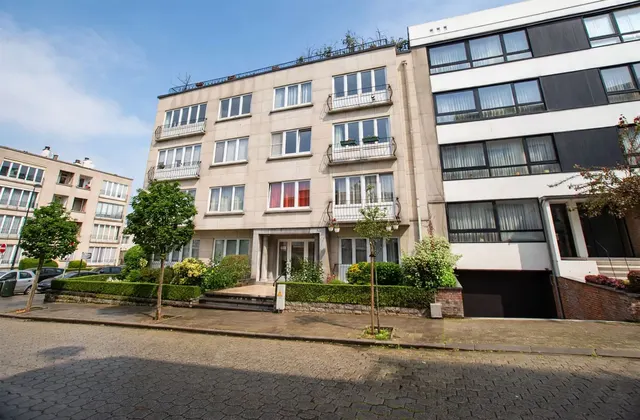 Appartement te huur in Oudergem – 1/5