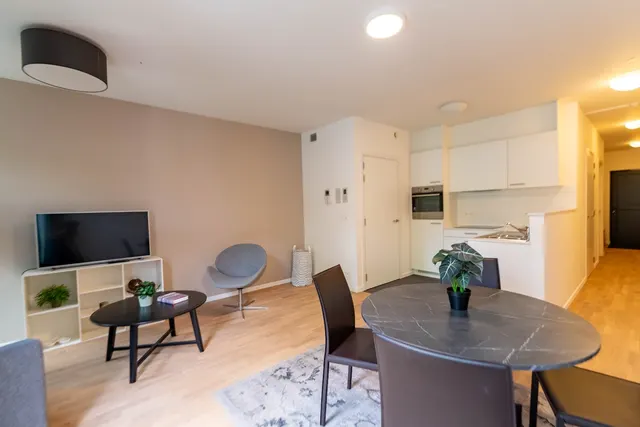 Serviceflat for rent in Antwerpen – 1/10