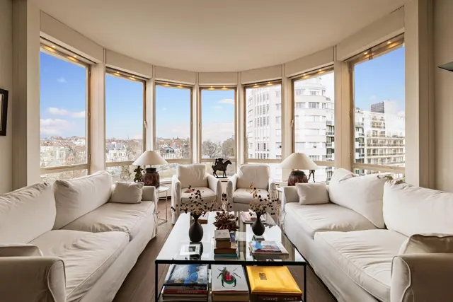 Appartement te koop in Ixelles – 1/10