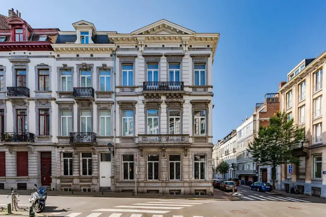 Appartement te koop in Ixelles – 1/10