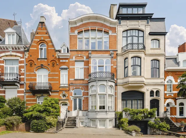 Townhouse à vendre à Uccle – 1/10