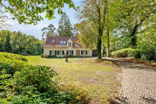 Woning en villa te koop in Schilde – 1/10