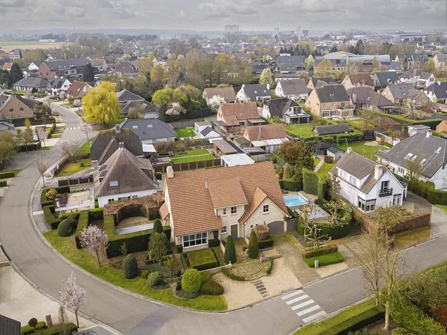 Villa te koop in Antwerp – 1/10