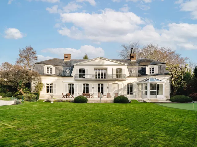 House te koop in Brussels – 1/10