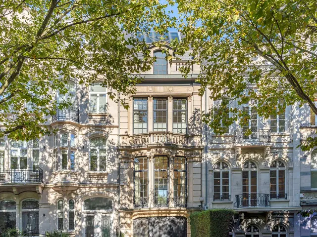 Townhouse te koop in Ixelles – 1/10