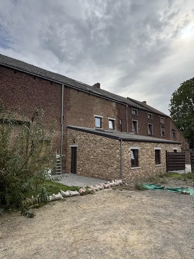Appartement à louer à Wanfercée-Baulet – 1/6