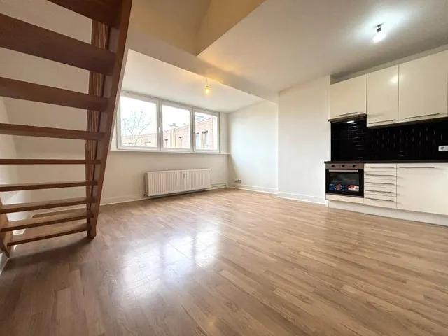 Duplex for rent in Bruxelles – 1/7
